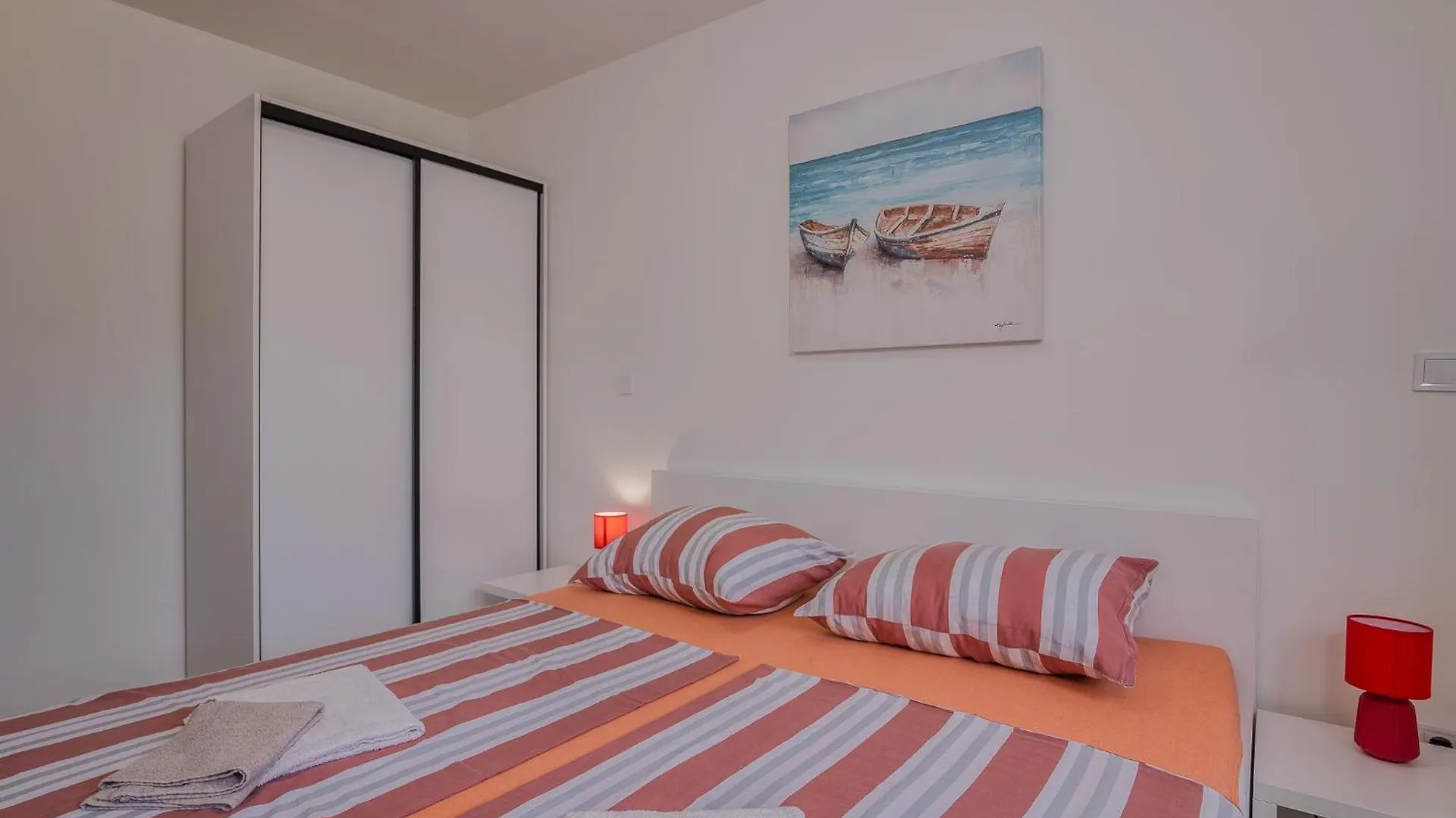 Apartments Martina Malinska 0*,  Croatia